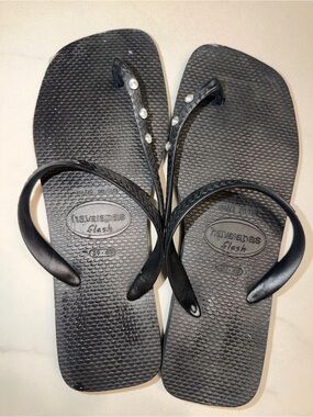 Havaianas Black Women's Flip Flop Sandals with Embellished Straps